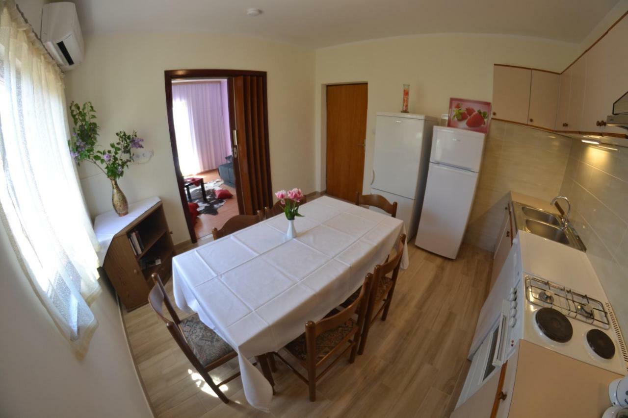 Apartman Jadranka New Translation Exteriér fotografie