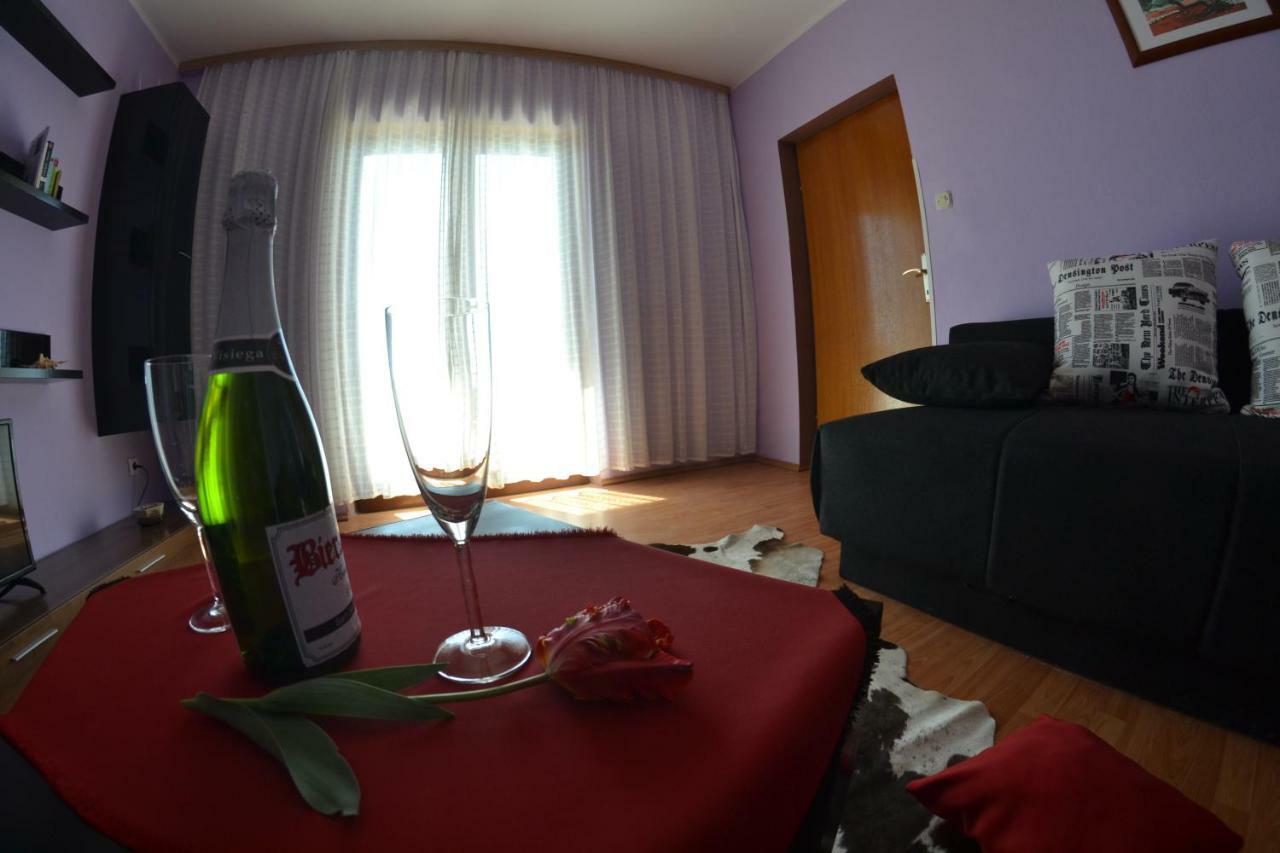 Apartman Jadranka New Translation Exteriér fotografie